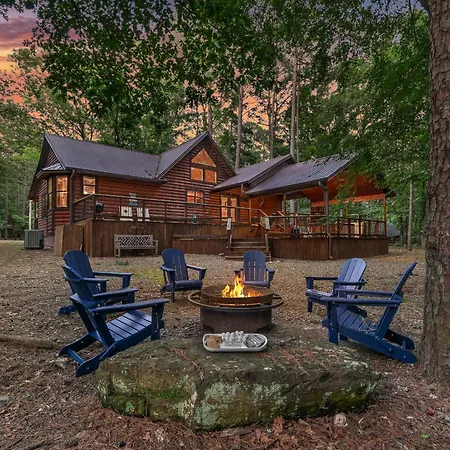 New Near Casino Cabin Hot Tub Fire Pit